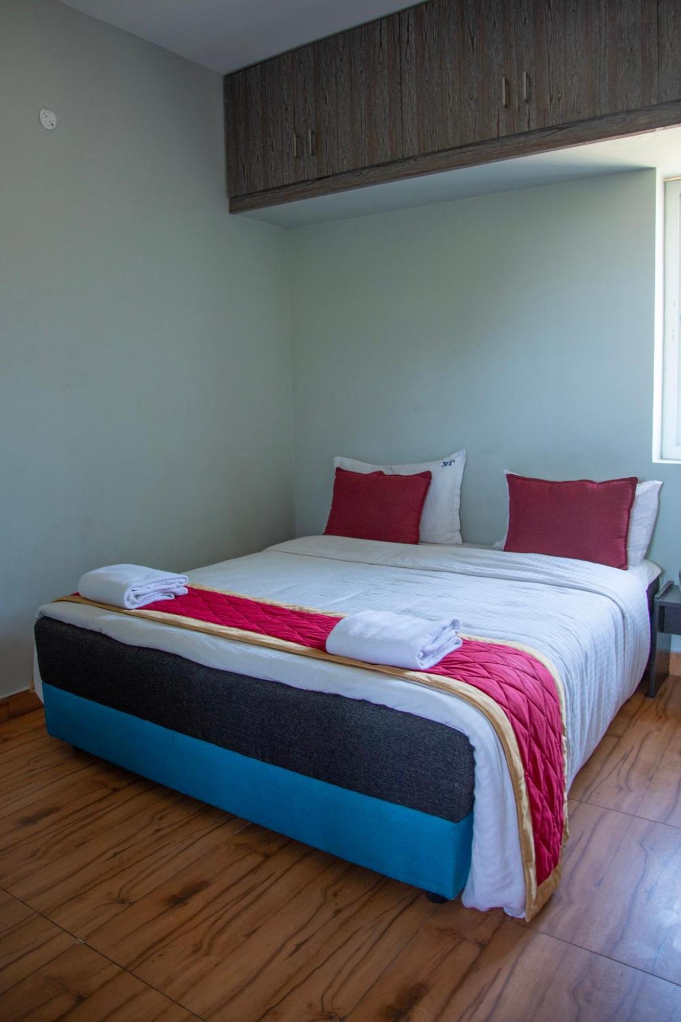 Jk - 4 Bhk Villa Йеркод Экстерьер фото
